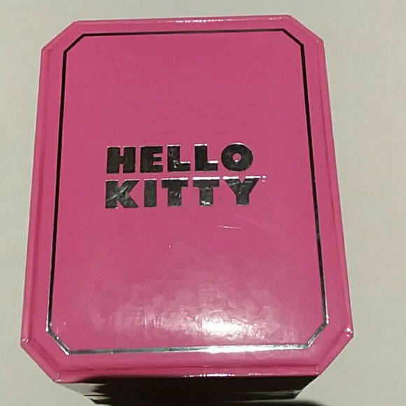 Hello Kitty Watch - Picture 2 of 7